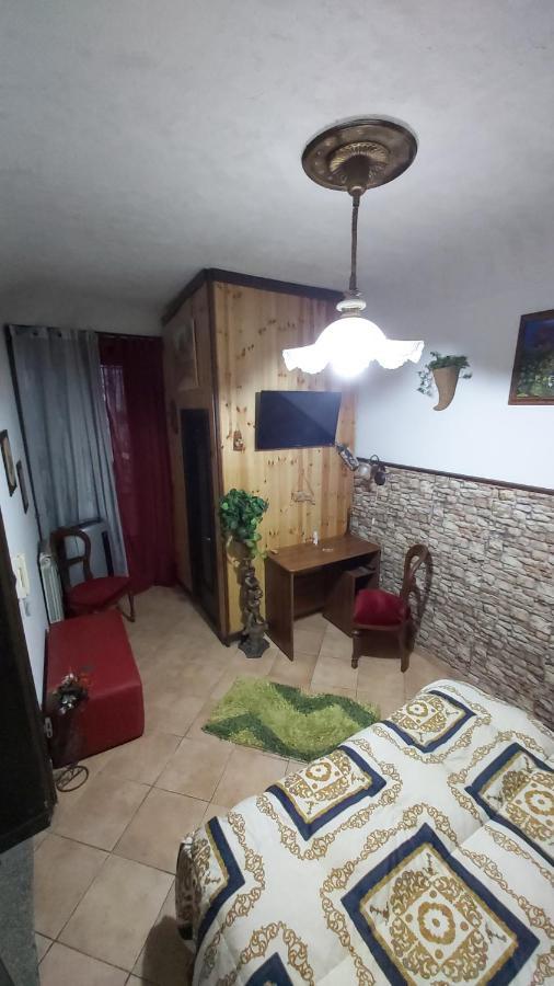 מלון קלטניסטה Casa Rosy מראה חיצוני תמונה